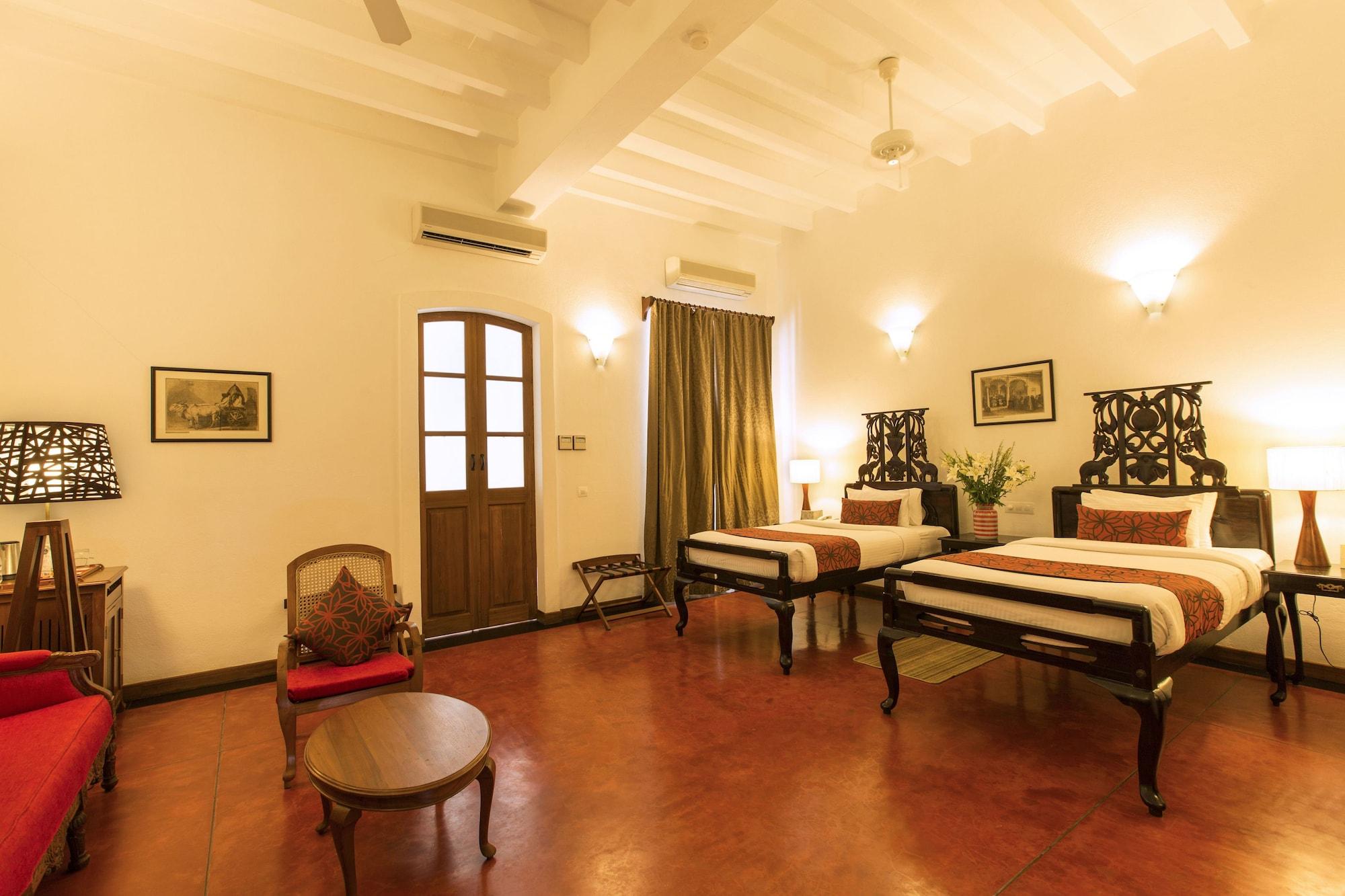 Palais De Mahe - A Cgh Earth Experience Hotel Pondicherry Bagian luar foto