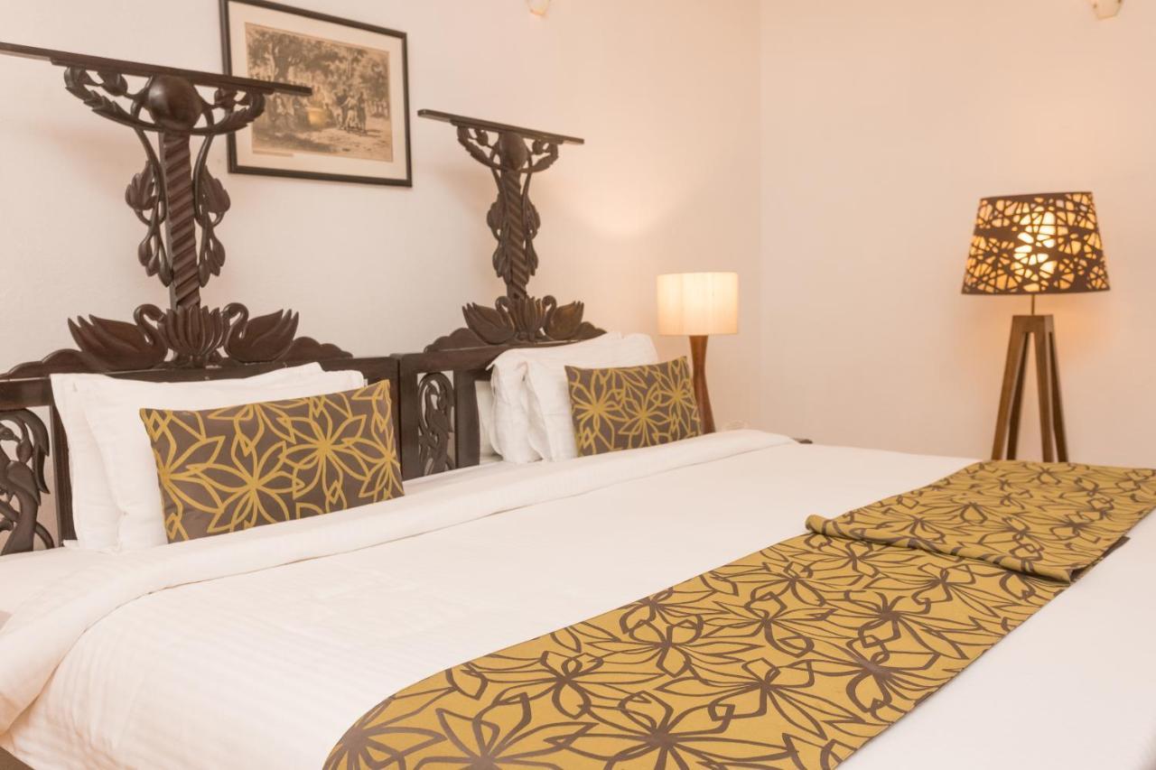 Palais De Mahe - A Cgh Earth Experience Hotel Pondicherry Bagian luar foto
